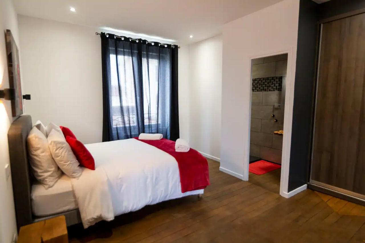 Les Suites Locarno Limoges Exteriér fotografie