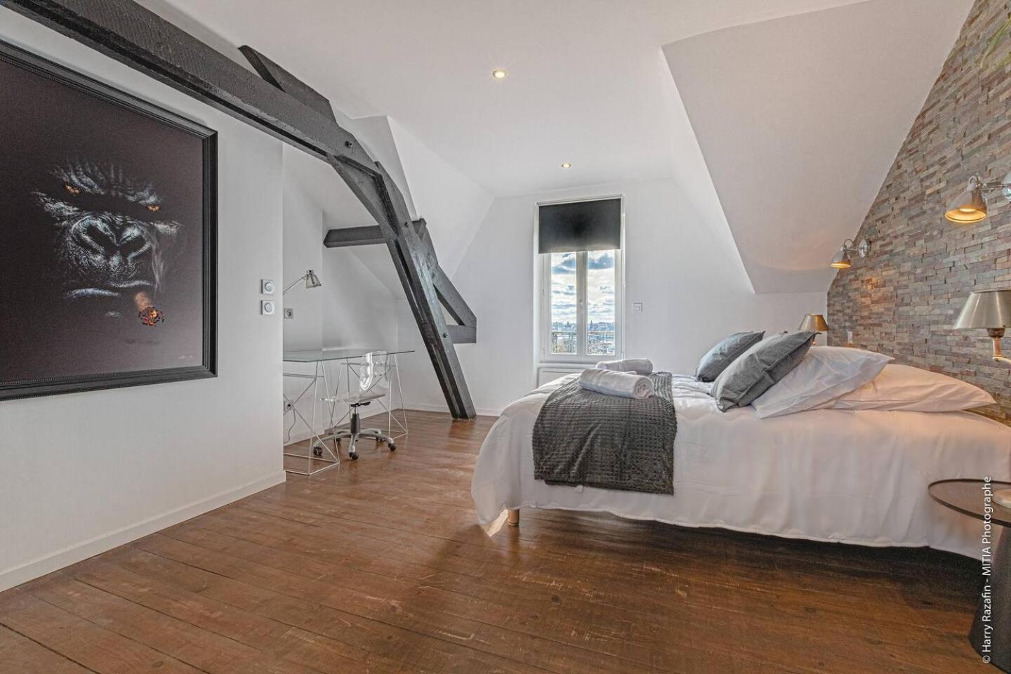 Les Suites Locarno Limoges Exteriér fotografie